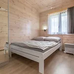 Cozy, Wooden Homes With Terraces Krynica Morska
