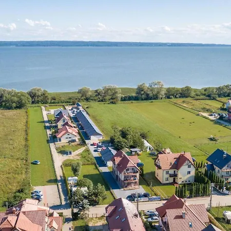בית נופש Cozy, Wooden Homes With Terraces קריניצה מורסקה