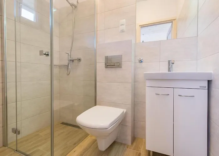 Cozy, Wooden Homes With Terraces קריניצה מורסקה